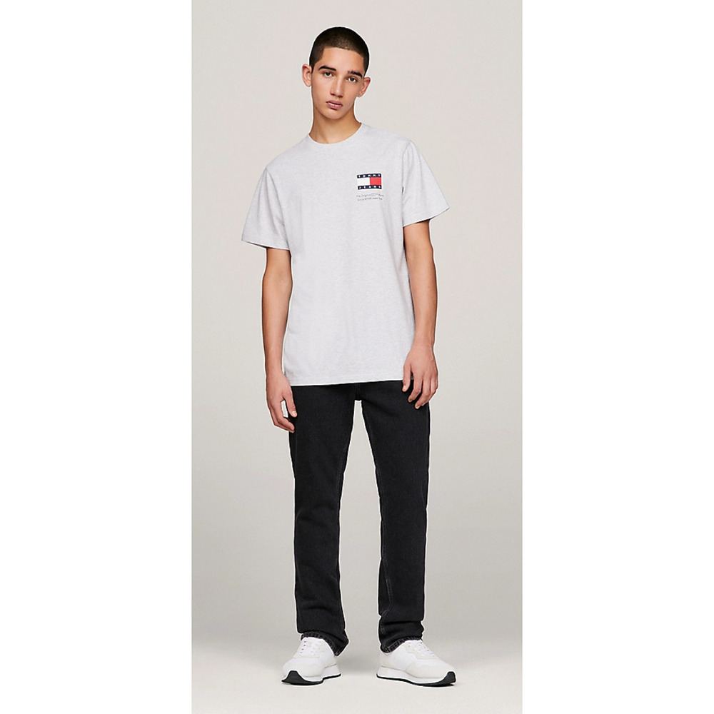 Tommy Jeans Men's Gray T-Shirt XXL - Graphic Tee